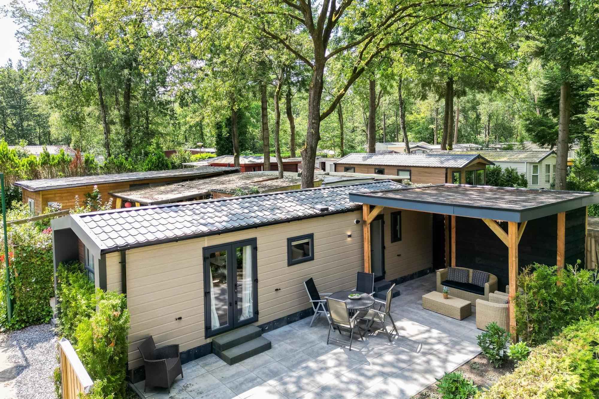 Veluwe Hoenderloo Luxury Chalet With Private Sauna And Hot Tub - Swimming Pool Tennis Court Supermarket Bowling Alley Theatre And Entertainment For Children Exterior foto